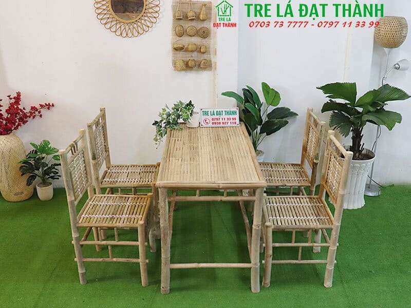 b&agrave;n ghế ăn bằng tre BGABT003