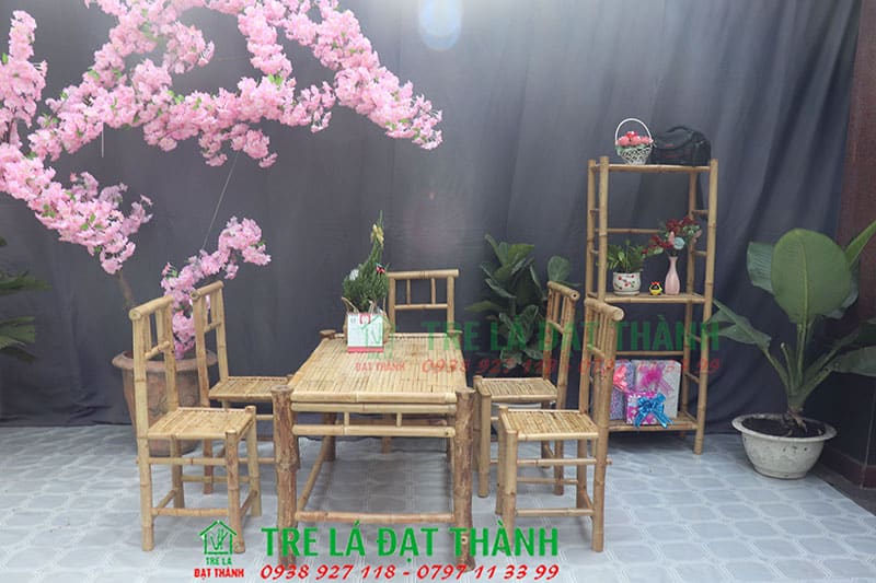 b&agrave;n ghế ăn bằng tre BGABT013