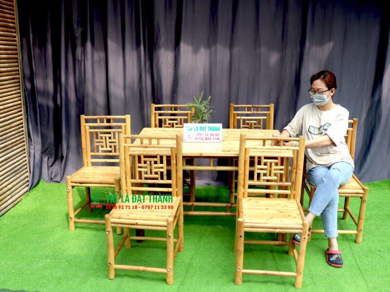 b&agrave;n ghế tre &eacute;p BGTE009