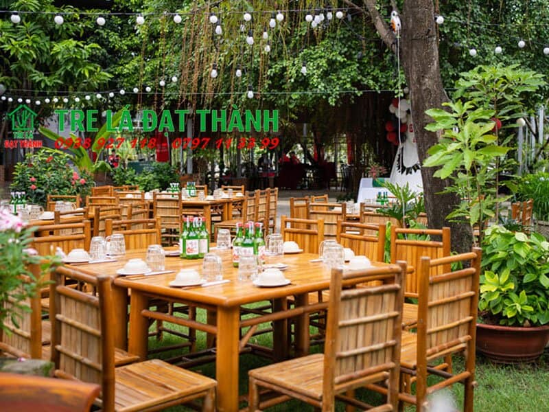 b&agrave;n ghế tre mặt b&agrave;o BGTMB001