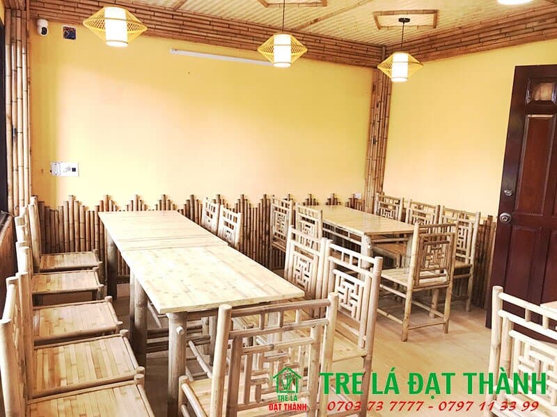 b&agrave;n ghế tre mặt b&agrave;o BGTMB004
