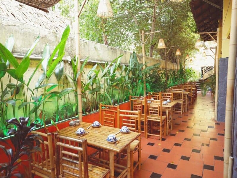 bàn ghế tre quán nhậu