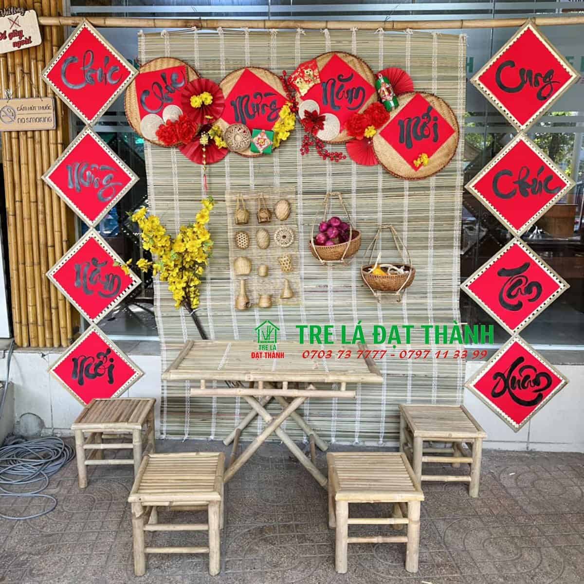 B&agrave;n ghế tre trang tr&iacute; Tết