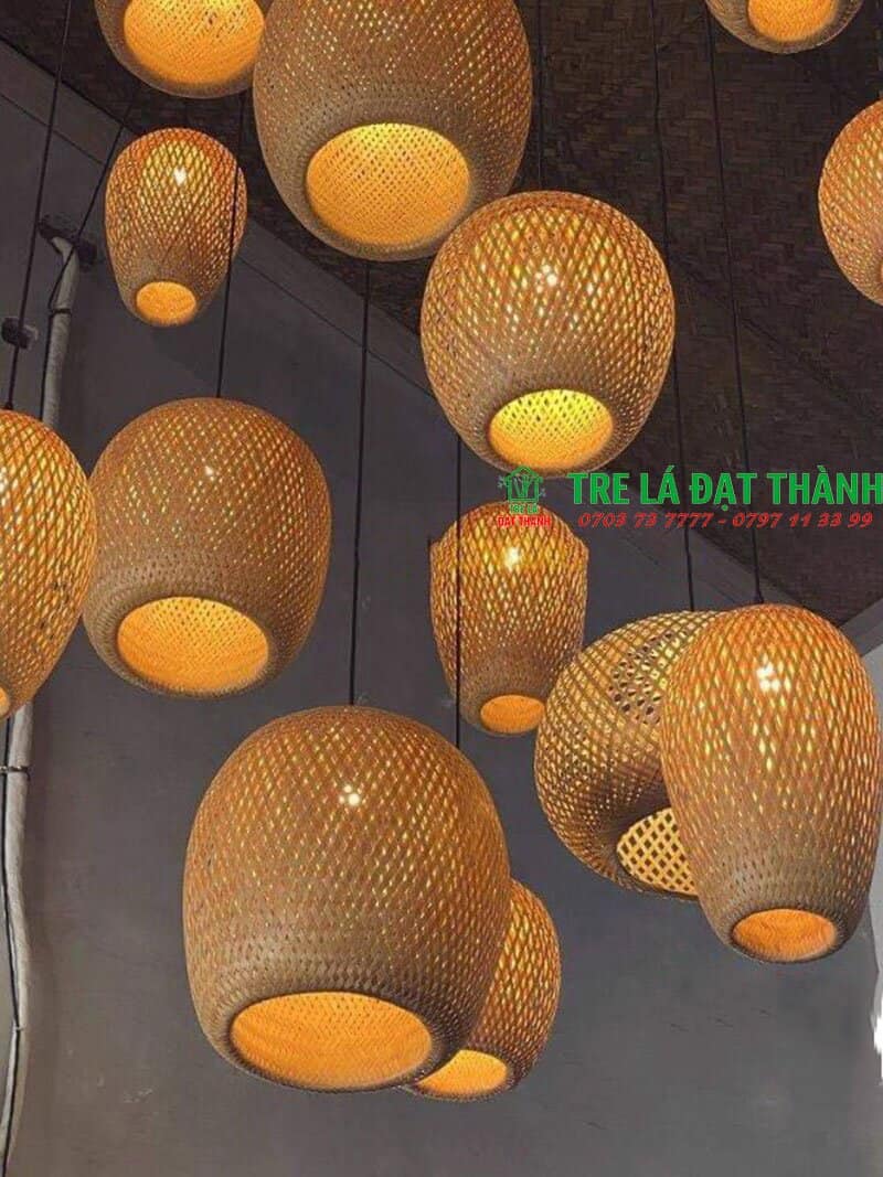 Đ&egrave;n B&iacute; D&agrave;i 2 Lớp Bằng Tre