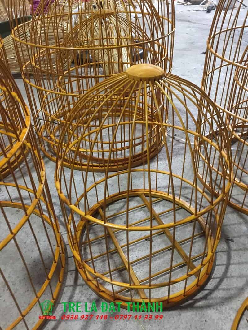 Đ&egrave;n Lồng Chim M&acirc;y Tre