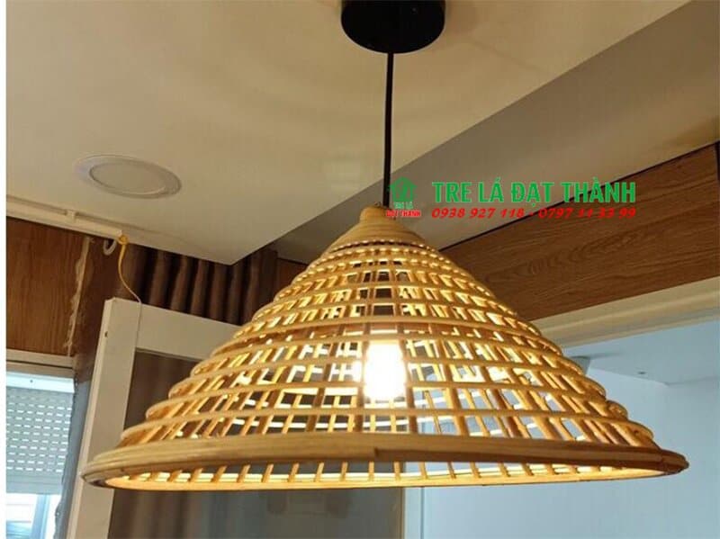 Đ&egrave;n N&oacute;n M&acirc;y Thưa
