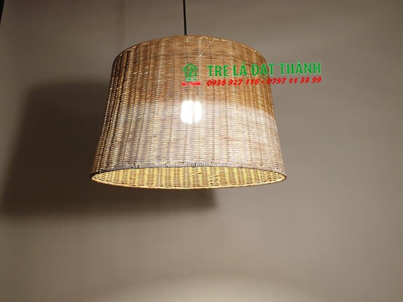 Đ&egrave;n Thang M&acirc;y Thả Trần
