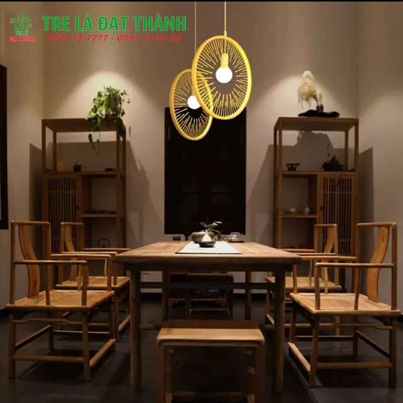 Đ&egrave;n Tre Mặt Trời