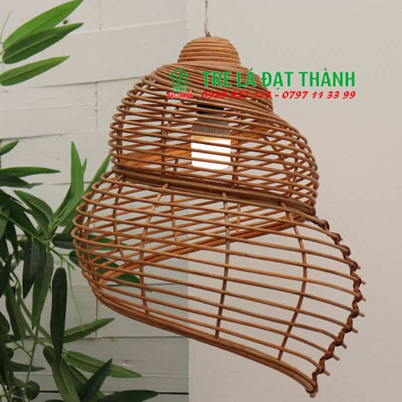 Đ&egrave;n Xoắn Ốc M&acirc;y Tre Trang Tr&iacute;