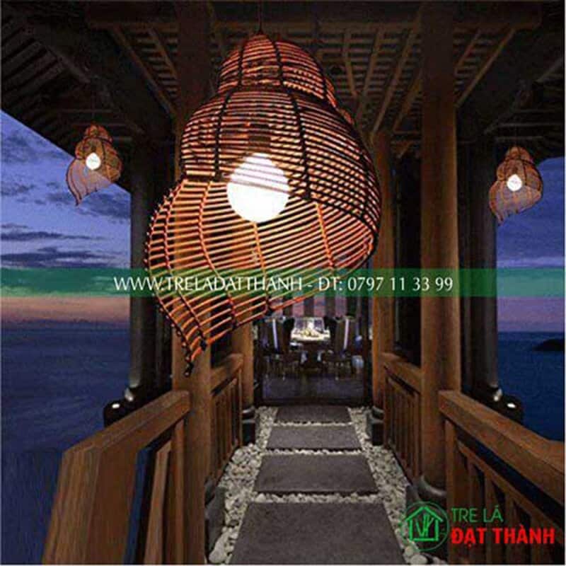 Đ&egrave;n Xoắn Ốc M&acirc;y Tre Trang Tr&iacute;