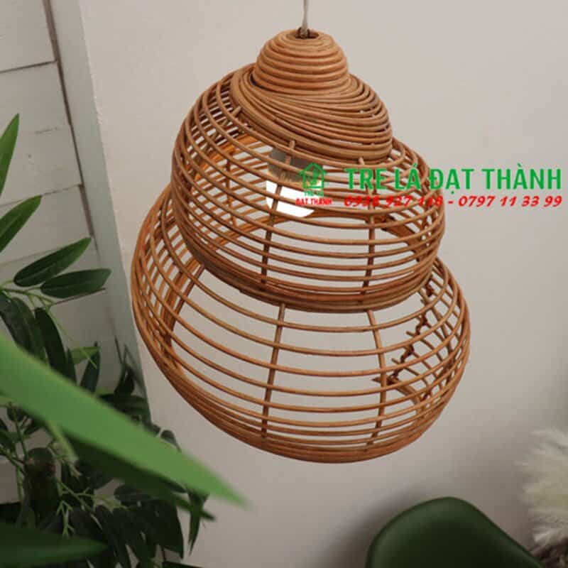 Đ&egrave;n Xoắn Ốc M&acirc;y Tre Trang Tr&iacute;