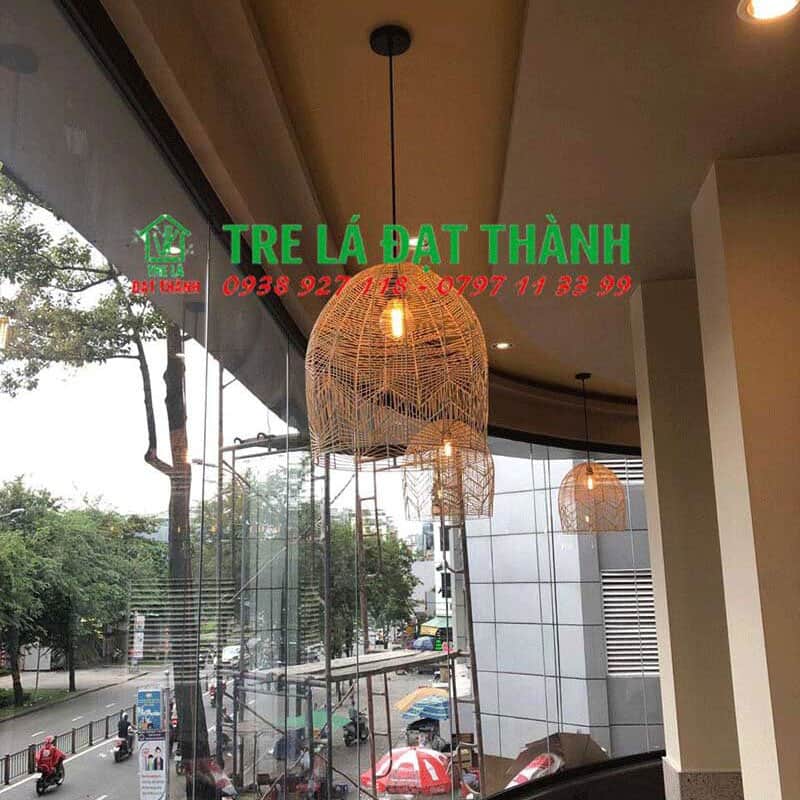 Đ&egrave;n Zic Zac Trang Tr&iacute; M&acirc;y Tre Đan
