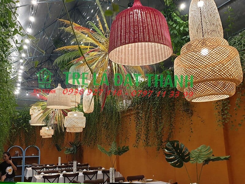 Lồng Đ&egrave;n M&acirc;y Cổ Chai Trắng