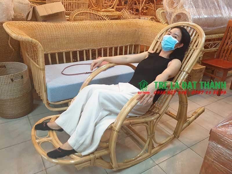 Ghế M&acirc;y Đung Đưa GMDD005