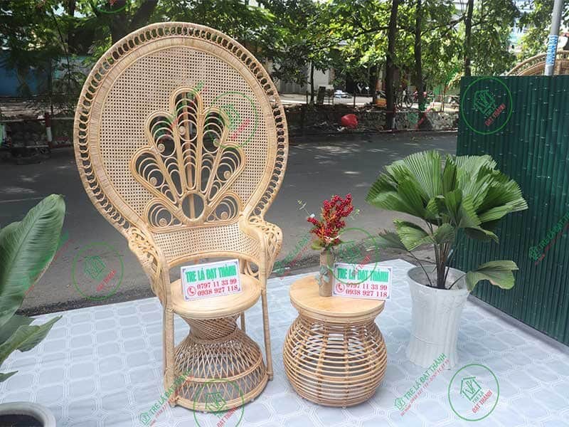 ghế con c&ocirc;ng