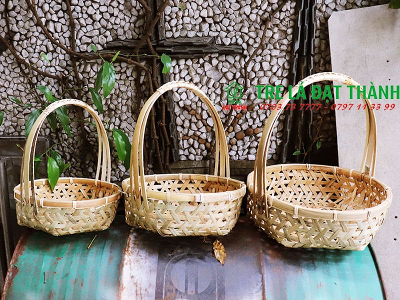 giỏ m&acirc;y tre l&aacute;