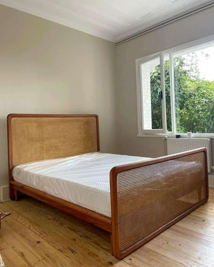 giường m&acirc;y mắt c&aacute;o