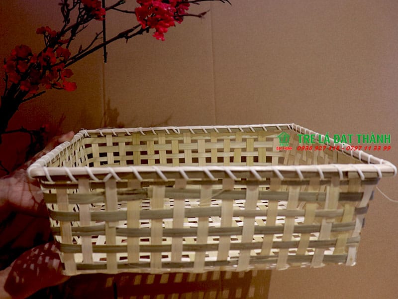 hộp qu&agrave; m&acirc;y tre đan