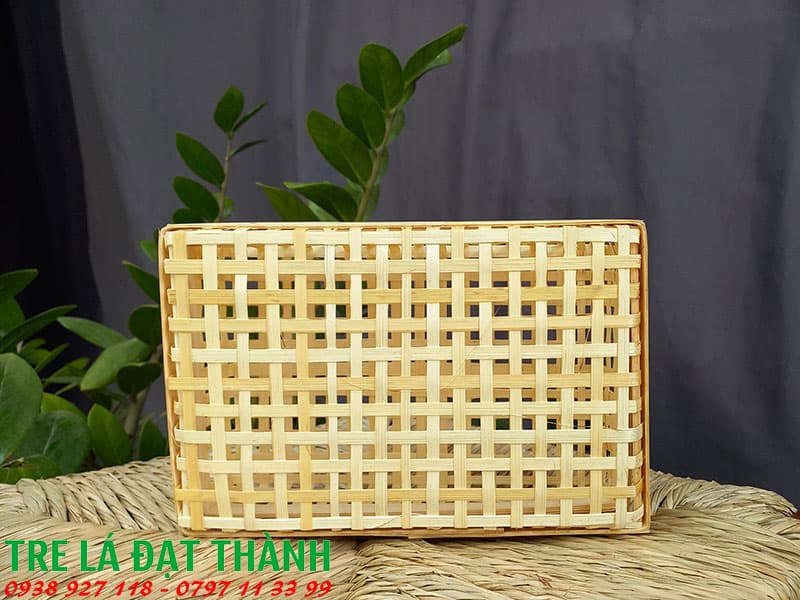 hộp qu&agrave; m&acirc;y tre đan HQMTD001