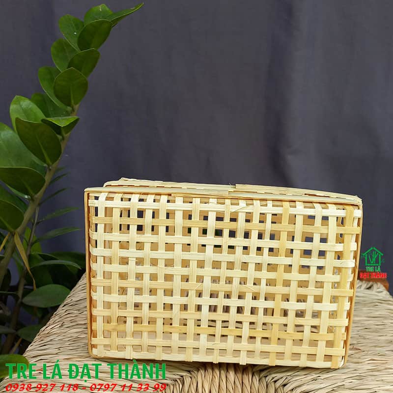 hộp qu&agrave; m&acirc;y tre đan HQMTD001