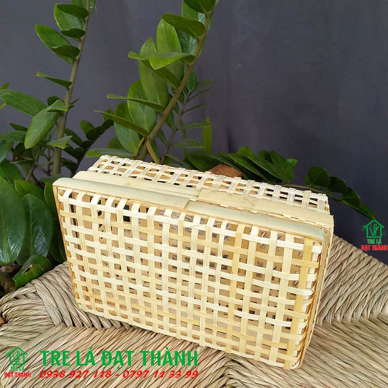 hộp qu&agrave; m&acirc;y tre đan HQMTD001