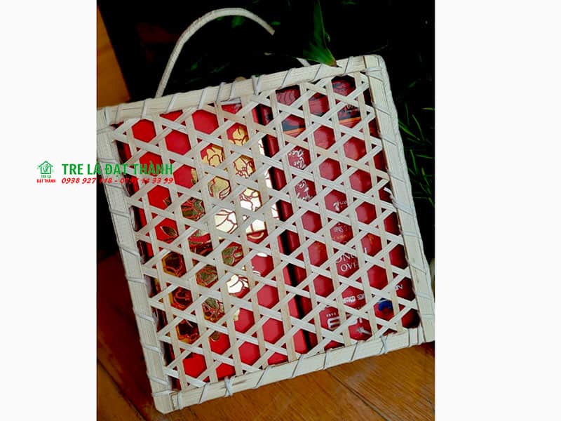hộp qu&agrave; m&acirc;y tre đan HQMTD004