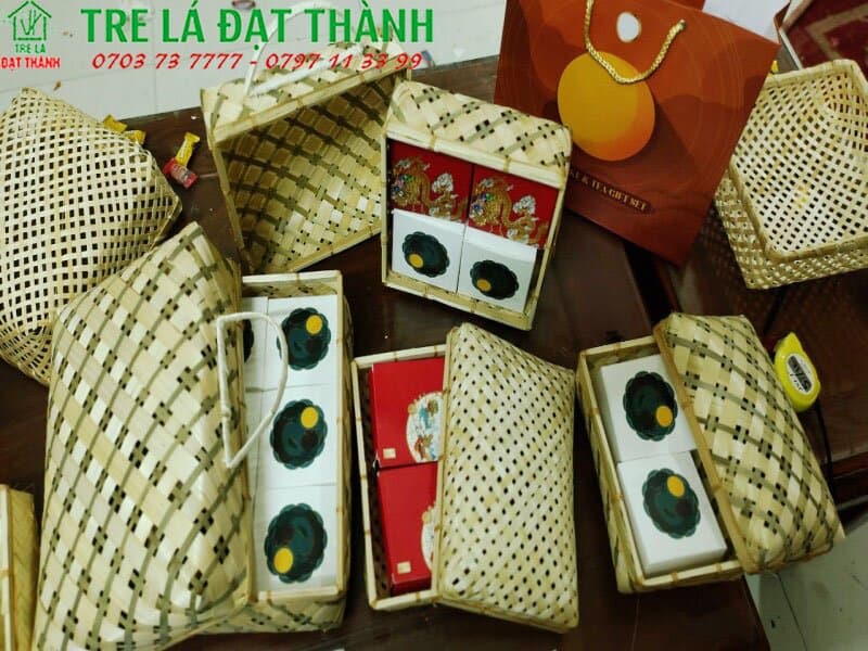 hộp qu&agrave; m&acirc;y tre đan HQMTD005