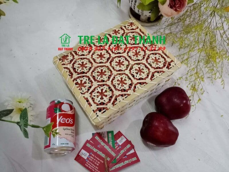 hộp qu&agrave; m&acirc;y tre đan HQMTD007