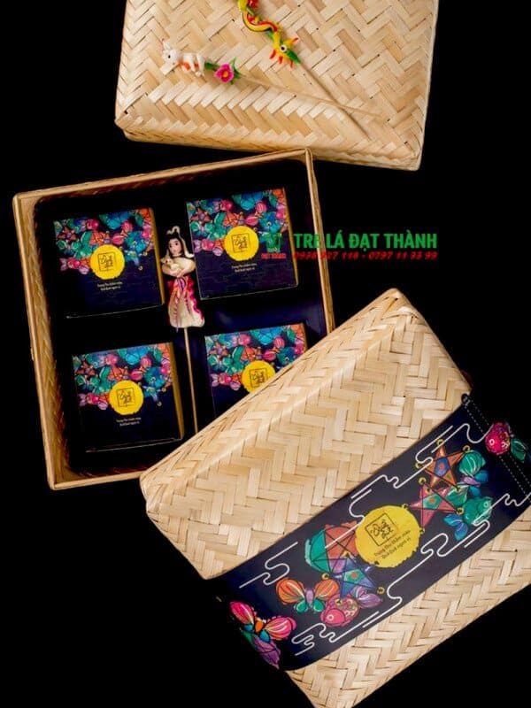 hộp qu&agrave; m&acirc;y tre đan HQMTD011