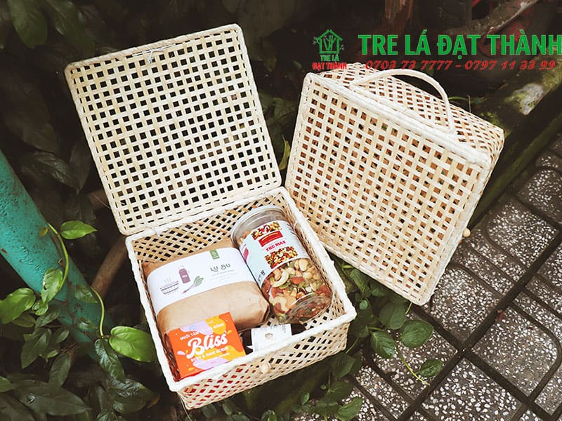 hộp qu&agrave; m&acirc;y tre đan HQMTD013