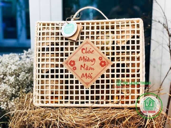 hộp qu&agrave; m&acirc;y tre đan HQMTD013