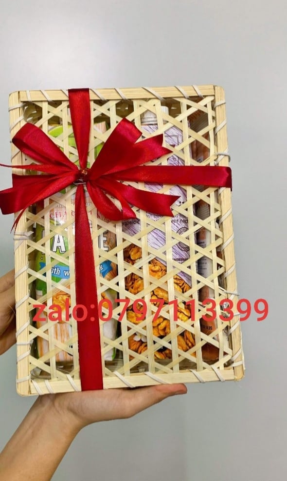hộp qu&agrave; m&acirc;y tre đan HQMTD017