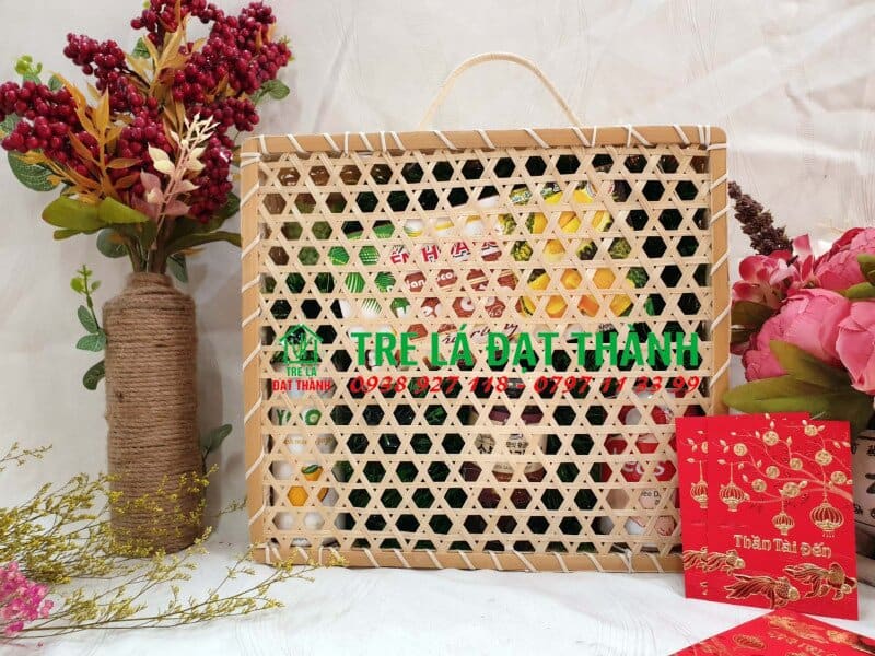 hộp qu&agrave; m&acirc;y tre đan HQMTD017