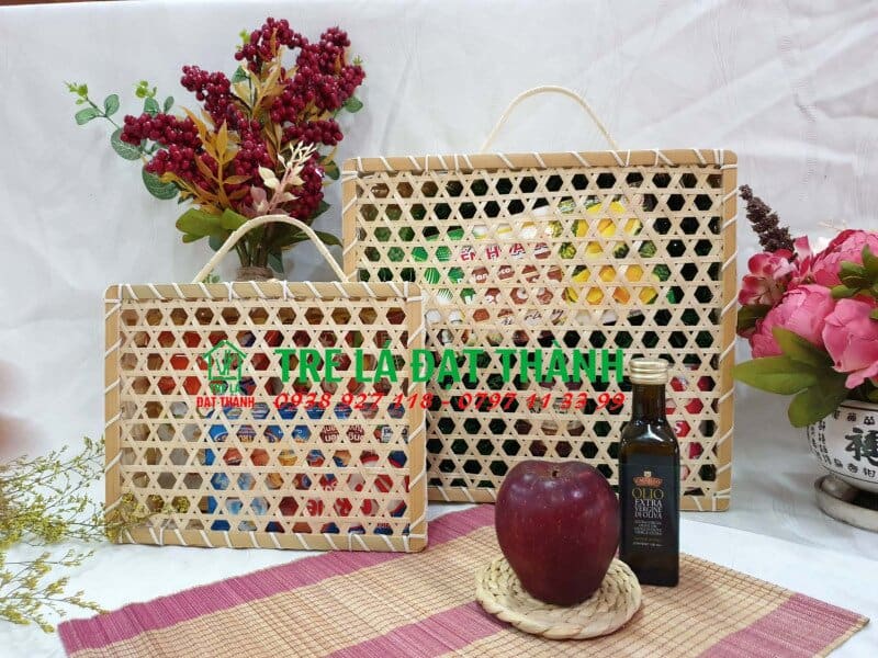 hộp qu&agrave; m&acirc;y tre đan HQMTD017