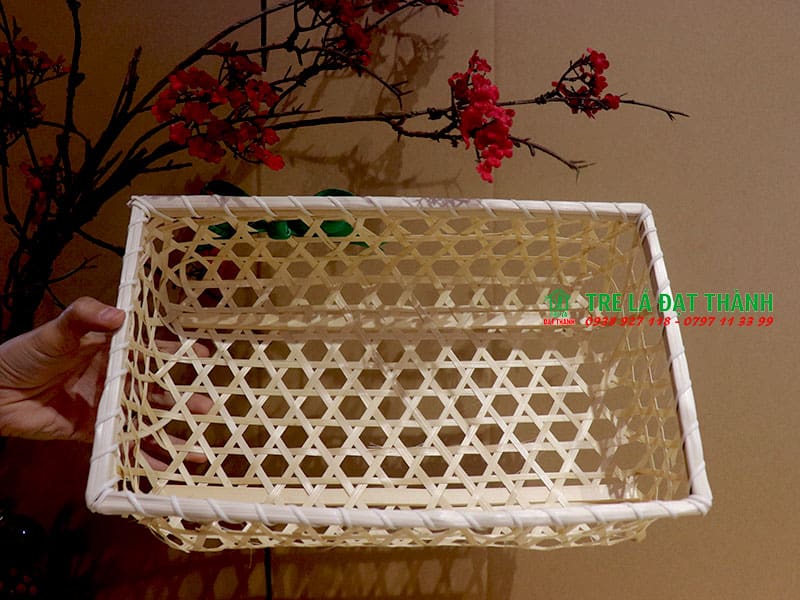 hộp qu&agrave; m&acirc;y tre đan HQMTD023