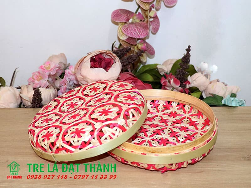 hộp qu&agrave; m&acirc;y tre đan HQMTD024