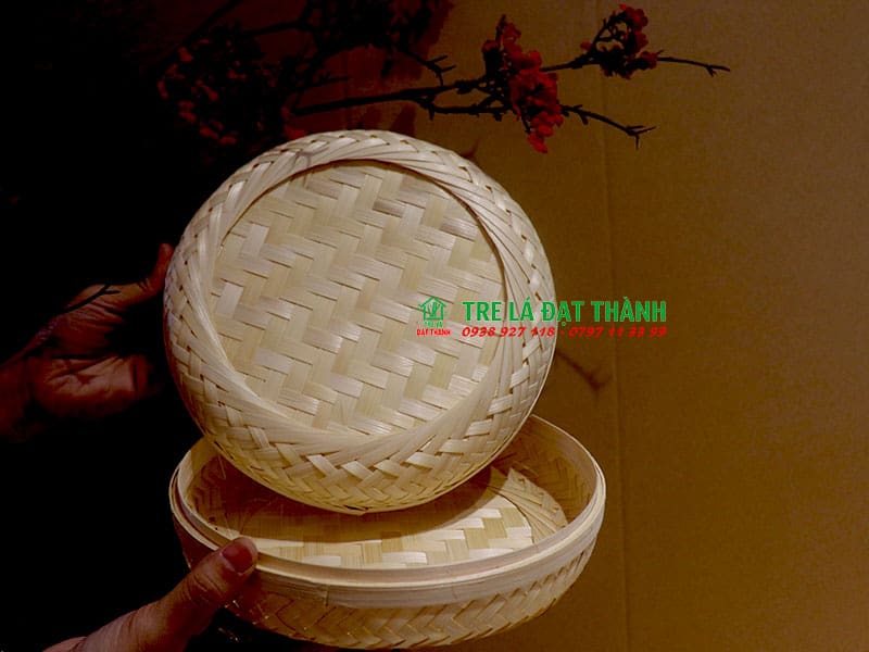 hộp qu&agrave; m&acirc;y tre đan HQMTD027