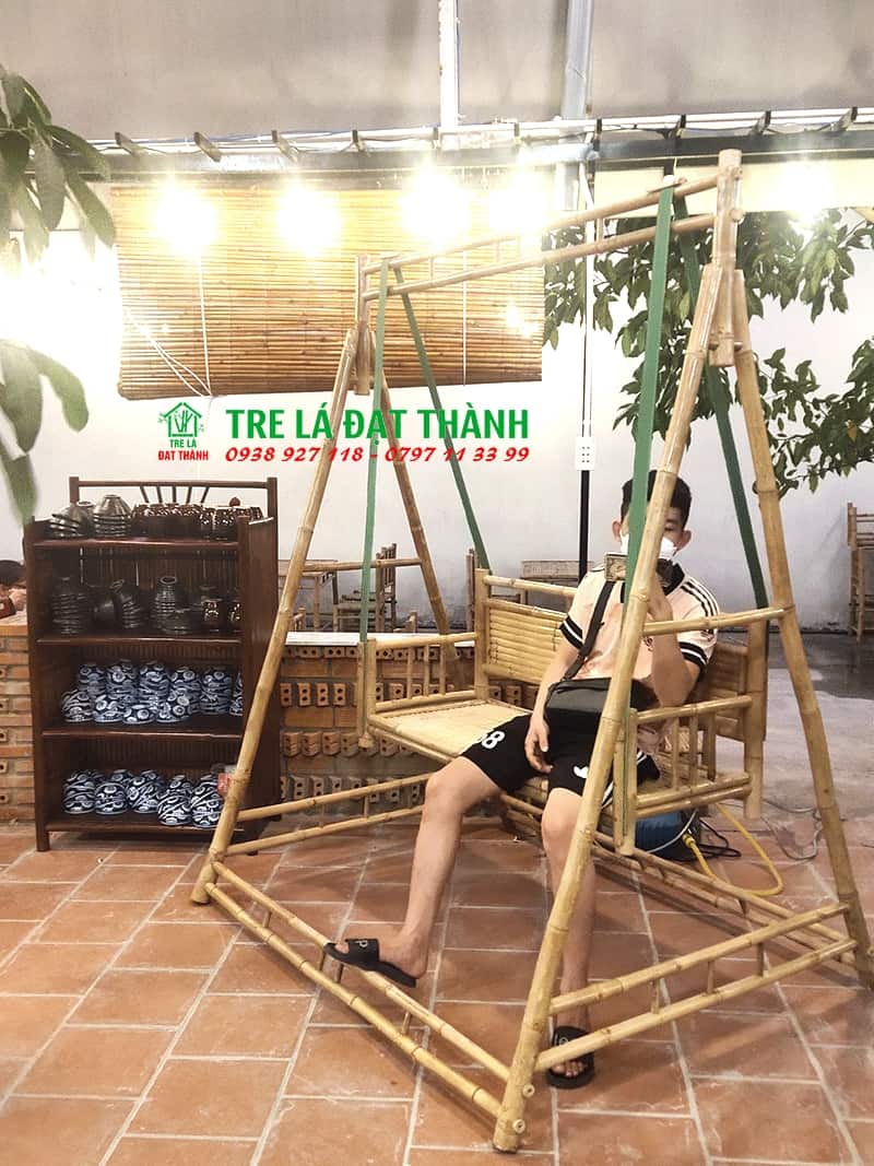kệ tre 3 tầng