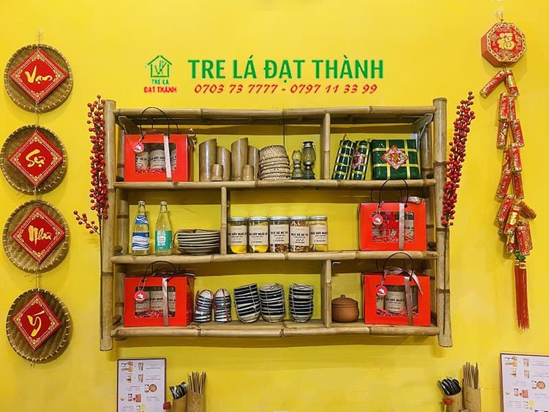 l&agrave;m kệ s&aacute;ch bằng tre