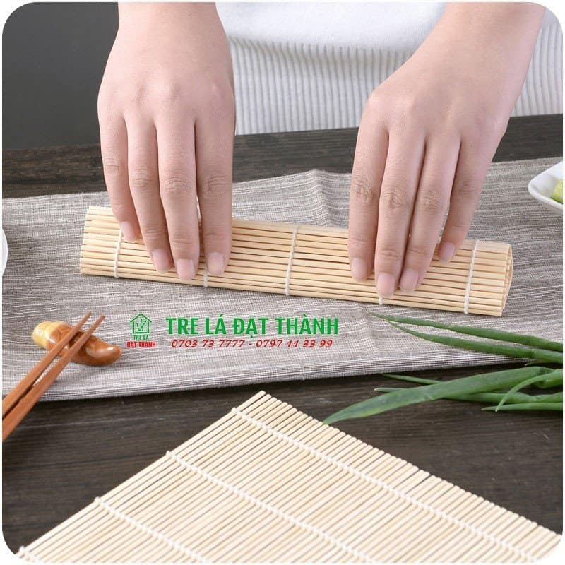 mành tre cuốn sushi