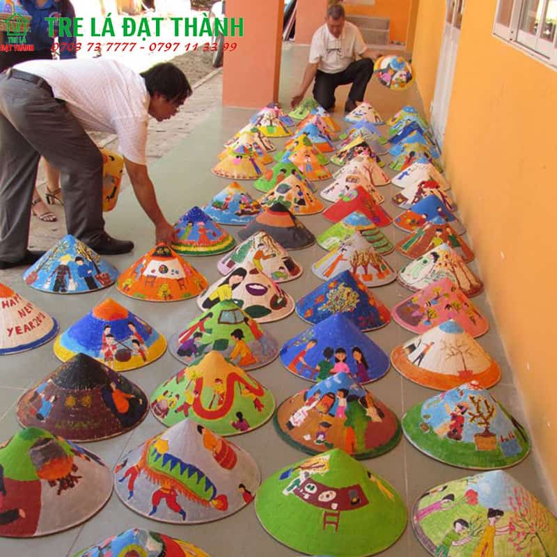 n&oacute;n l&aacute; họa tiết