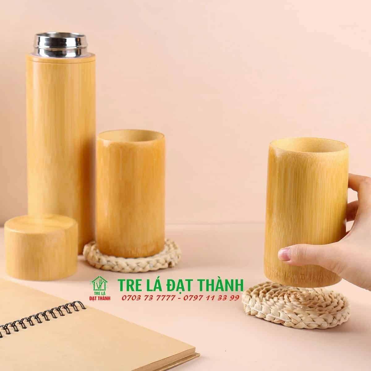 Cốc tre uống nước