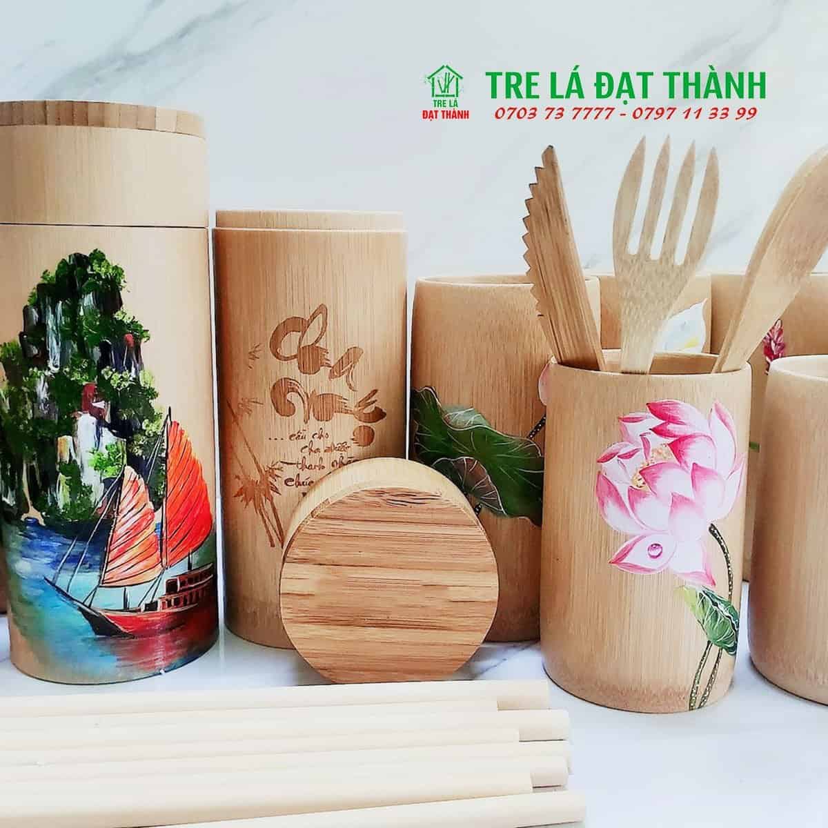 cốc tre vẽ tay