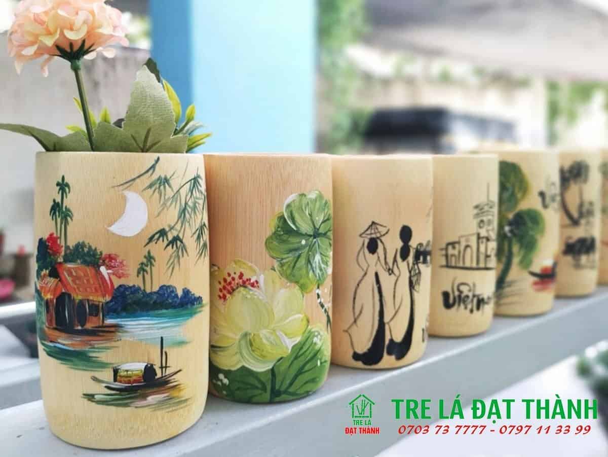 cốc tre vẽ tay