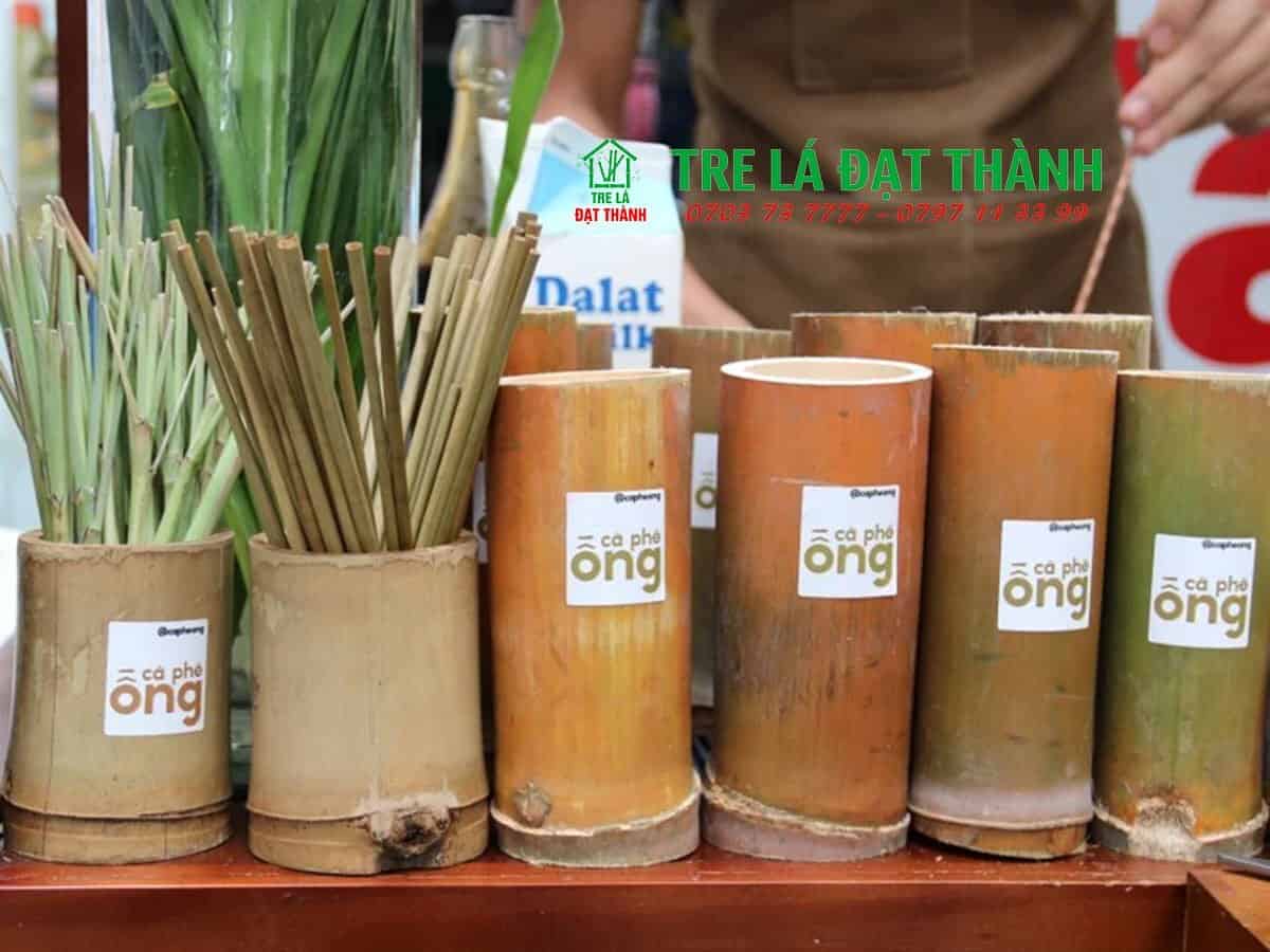 ống tre đựng đồ ăn
