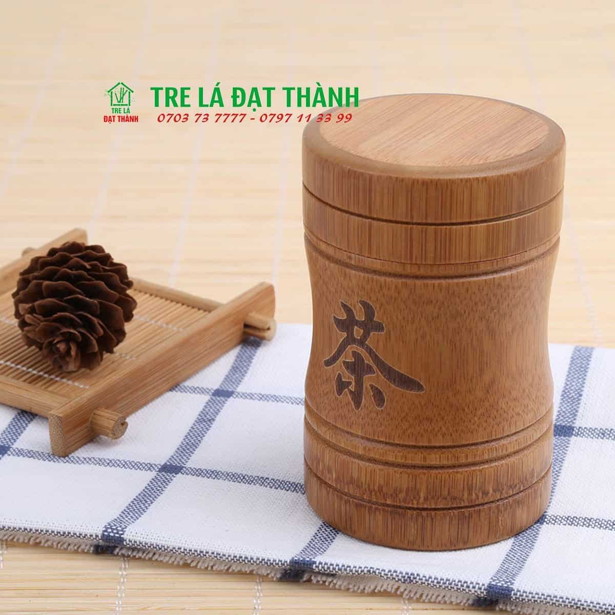 Ống tre đựng tr&agrave;