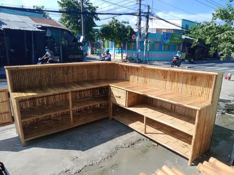quầy bar tre