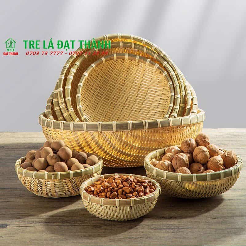 rổ tre đựng tr&aacute;i c&acirc;y