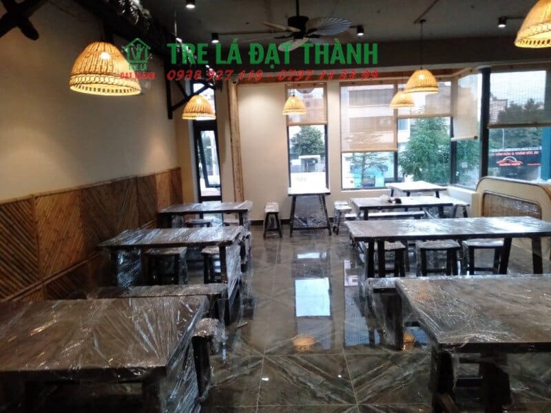 Thi c&ocirc;ng tre tr&uacute;c nh&agrave; h&agrave;ng quận 2