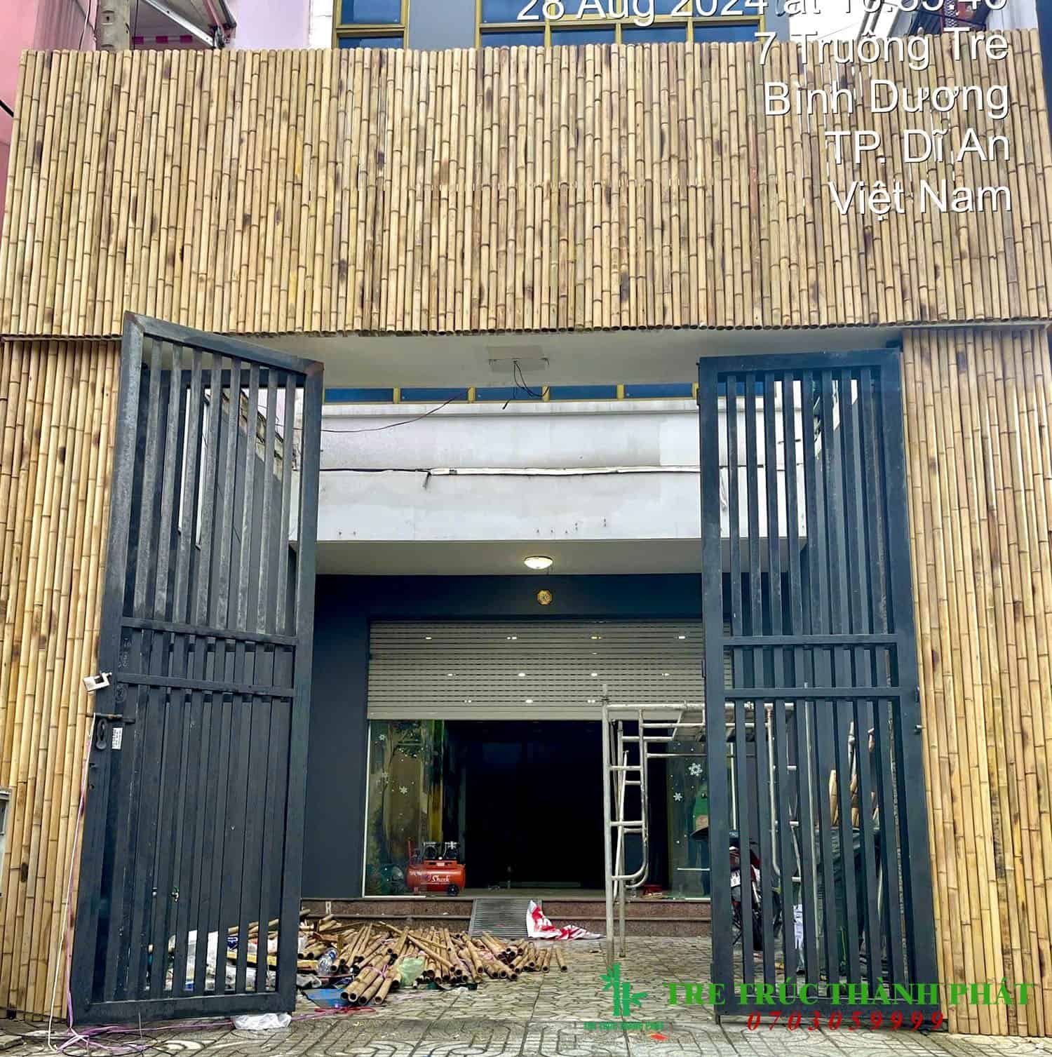 Thi C&ocirc;ng Bảng Hiệu Bằng Tre B&igrave;nh Dương